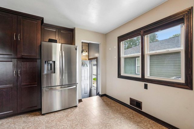 2617 Coolidge AVENUE, Racine, WI 53403