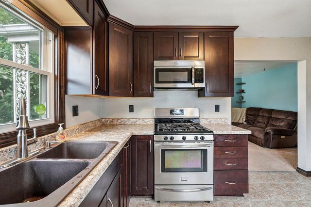 2617 Coolidge AVENUE, Racine, WI 53403