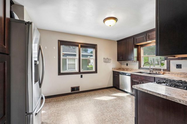 2617 Coolidge AVENUE, Racine, WI 53403