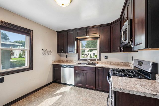 2617 Coolidge AVENUE, Racine, WI 53403