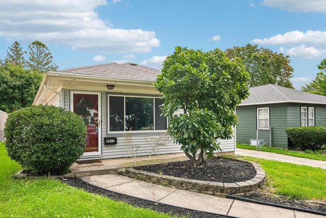 2617 Coolidge AVENUE, Racine, WI 53403