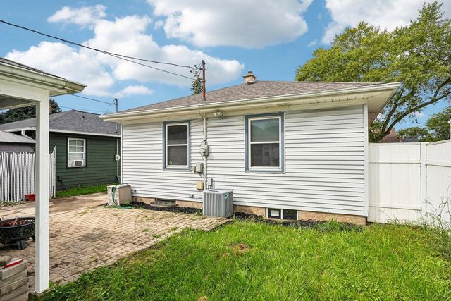 2617 Coolidge AVENUE, Racine, WI 53403