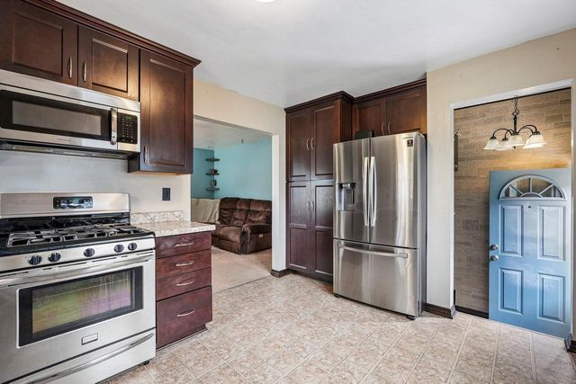 2617 Coolidge AVENUE, Racine, WI 53403