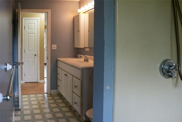 10 Scott Court, Warren, RI 02885
