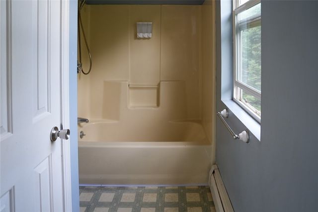 10 Scott Court, Warren, RI 02885