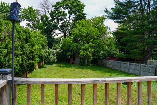 10 Scott Court, Warren, RI 02885