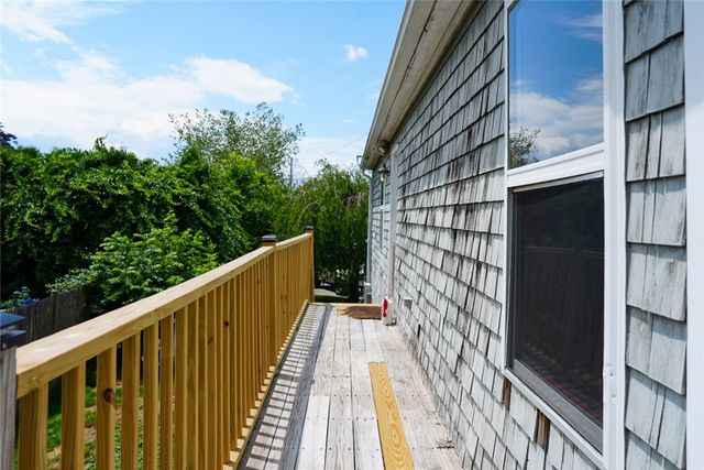 10 Scott Court, Warren, RI 02885