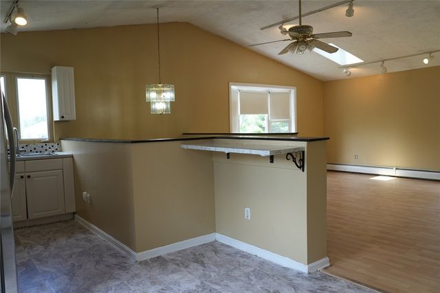 10 Scott Court, Warren, RI 02885