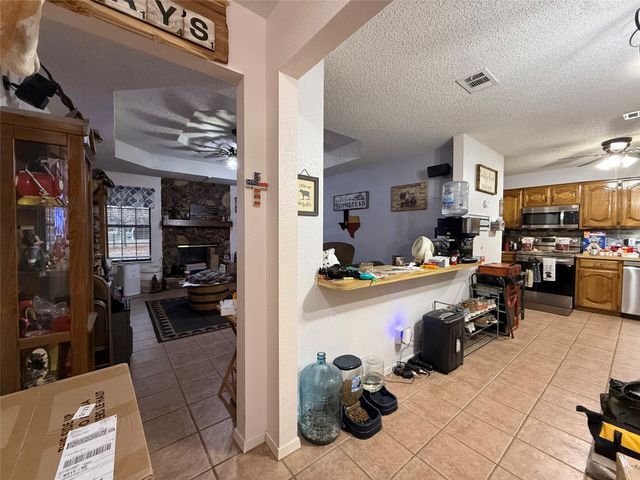 332 Vz County Road 3439, Wills Point, TX 75169