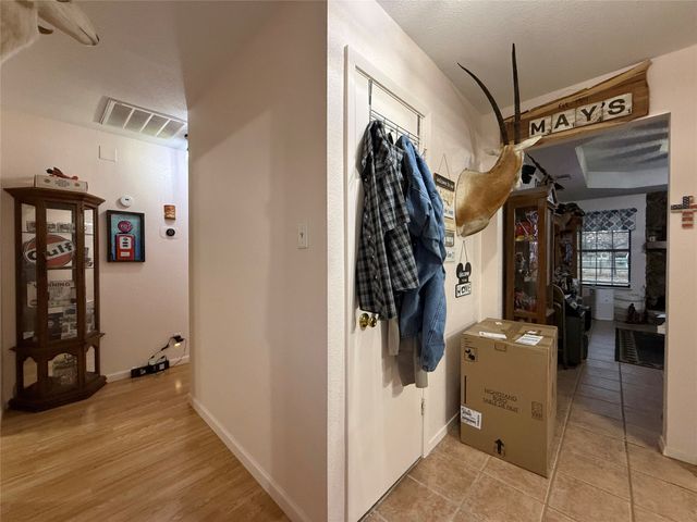 332 Vz County Road 3439, Wills Point, TX 75169