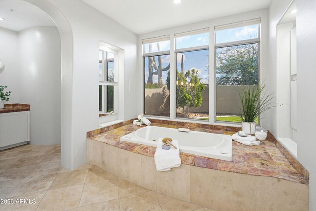 6631 E BENT TREE Drive, Scottsdale, AZ 85266