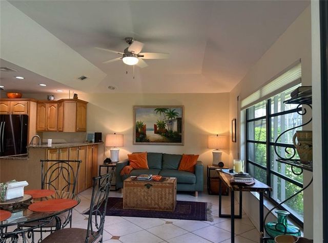 9874 Campbell CIR, Naples, FL 34109