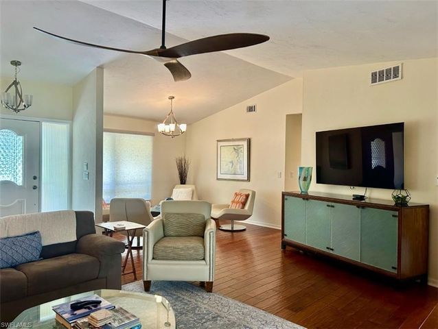 9874 Campbell CIR, Naples, FL 34109