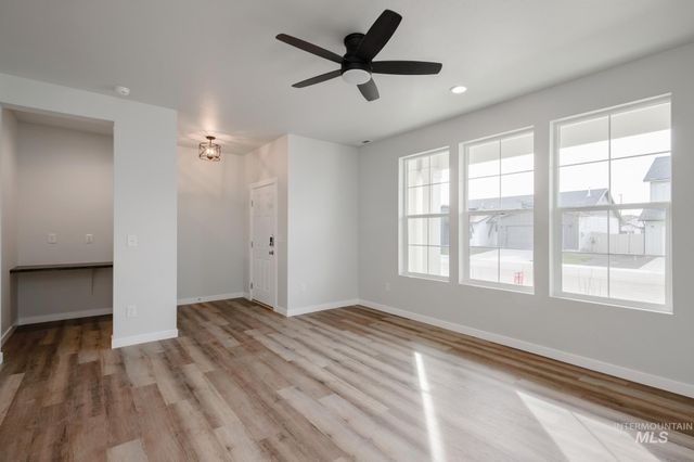 2922 E Boulder Basin Dr, Kuna, ID 83634