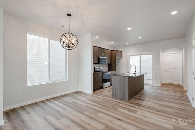 2922 E Boulder Basin Dr, Kuna, ID 83634