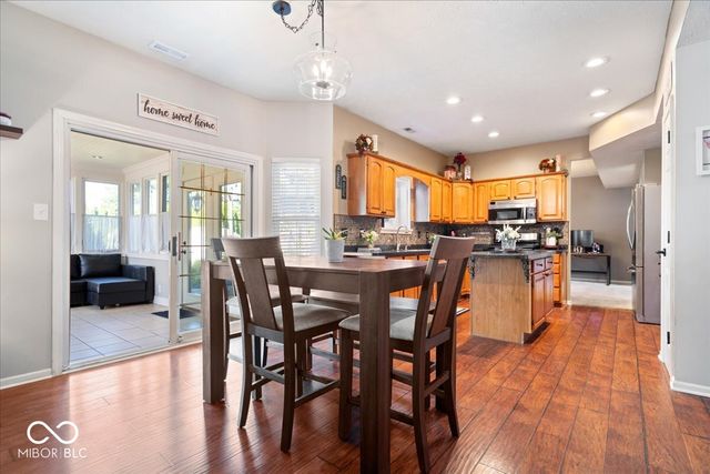 7802 Santolina Drive, Indianapolis, IN 46237