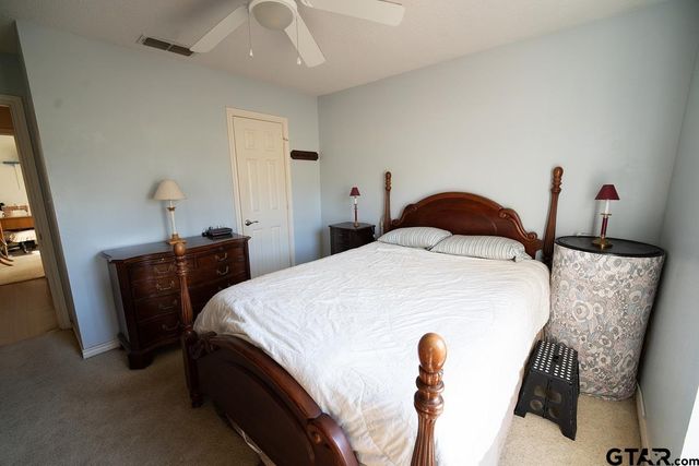 19757 C R 444, Lindale, TX 75771