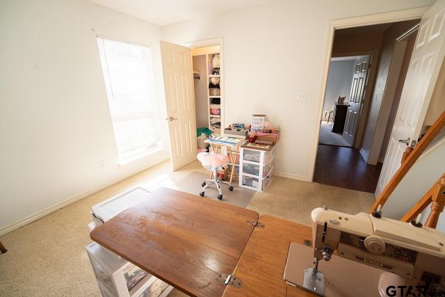 19757 C R 444, Lindale, TX 75771