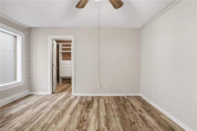 2824 Croix CT, Virginia Beach, VA 23451