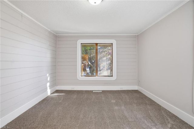 2824 Croix CT, Virginia Beach, VA 23451