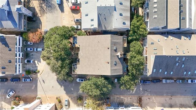 2824 Croix CT, Virginia Beach, VA 23451