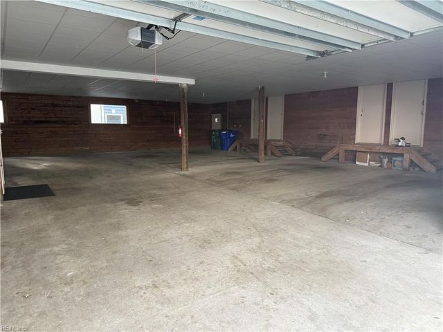 2824 Croix CT, Virginia Beach, VA 23451