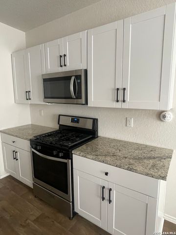 12318 Mulberry Creek, San Antonio, TX 78245