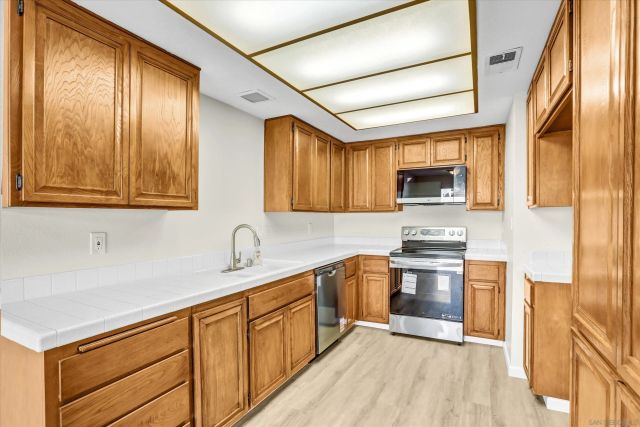 1079 Las Rosas CT, Chula Vista, CA 91910