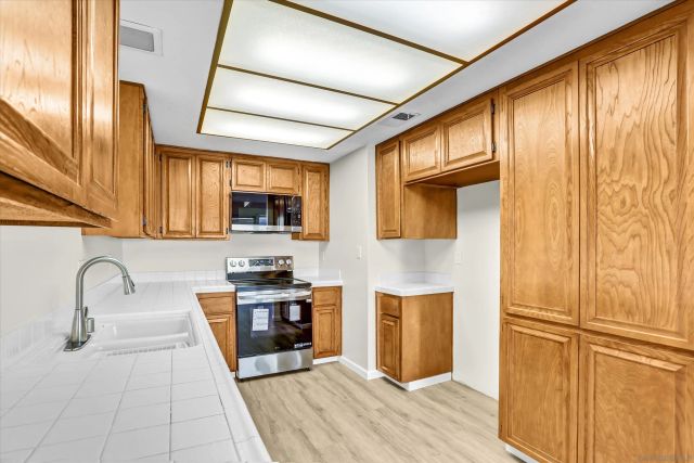 1079 Las Rosas CT, Chula Vista, CA 91910