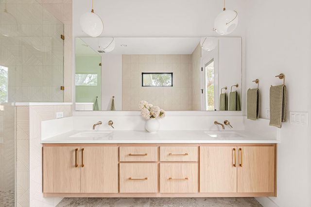 2607 Richcreek RD, Austin, TX 78757