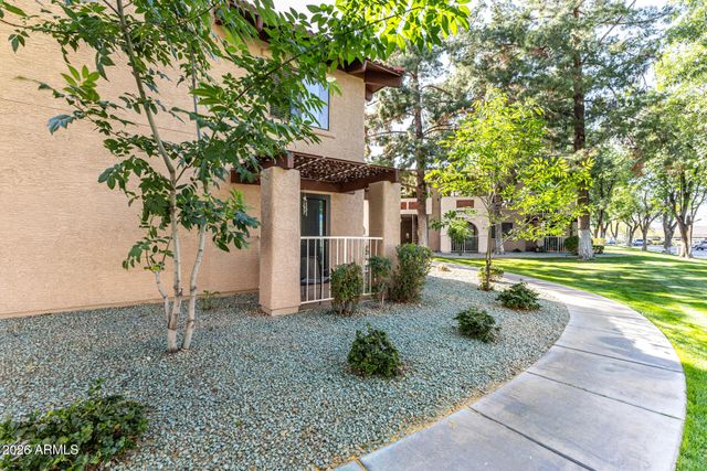 5757 W EUGIE Avenue 1102, Glendale, AZ 85304