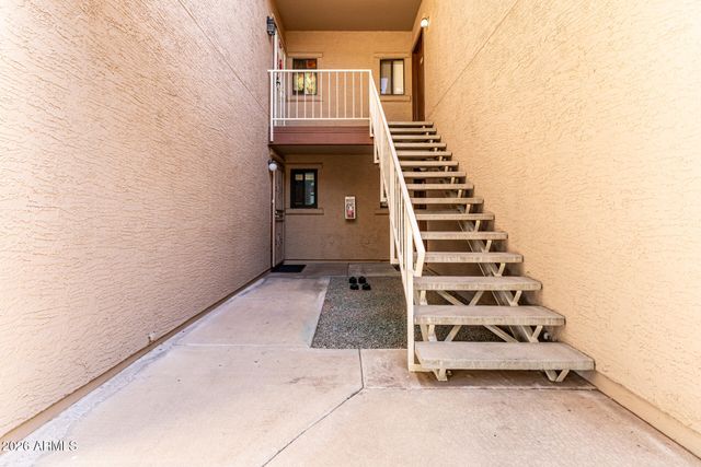5757 W EUGIE Avenue 1102, Glendale, AZ 85304