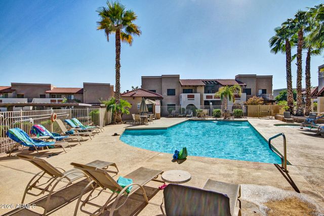 5757 W EUGIE Avenue 1102, Glendale, AZ 85304