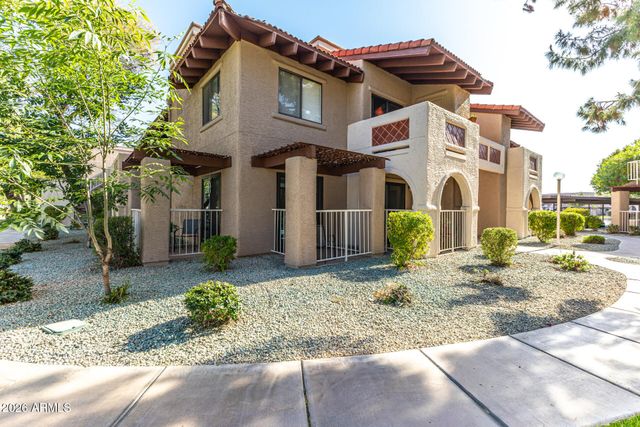 5757 W EUGIE Avenue 1102, Glendale, AZ 85304