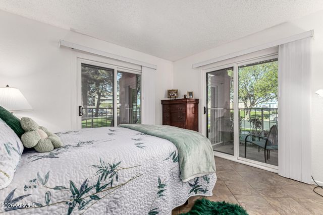 5757 W EUGIE Avenue 1102, Glendale, AZ 85304