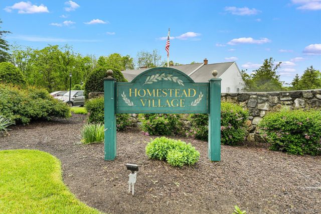 48 Homestead Village Drive, Warwick, NY 10990