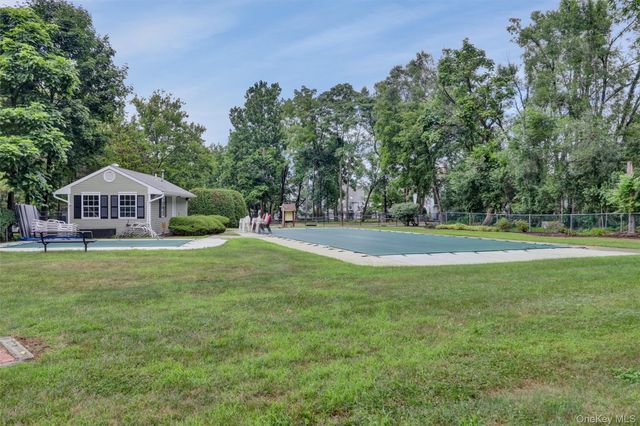 48 Homestead Village Drive, Warwick, NY 10990