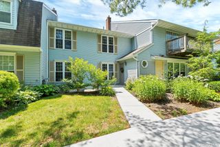 48 Homestead Village Drive, Warwick, NY 10990