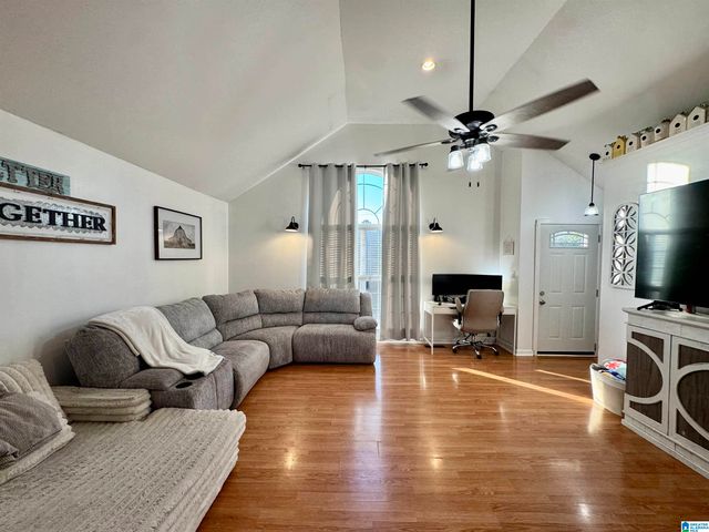 1259 RAILROAD DRIVE, Hayden, AL 35079