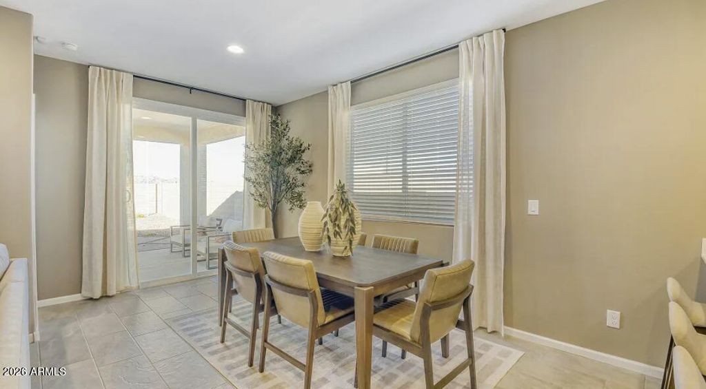 18684 W SILVERWOOD Drive, Goodyear, AZ 85338 — photo 4