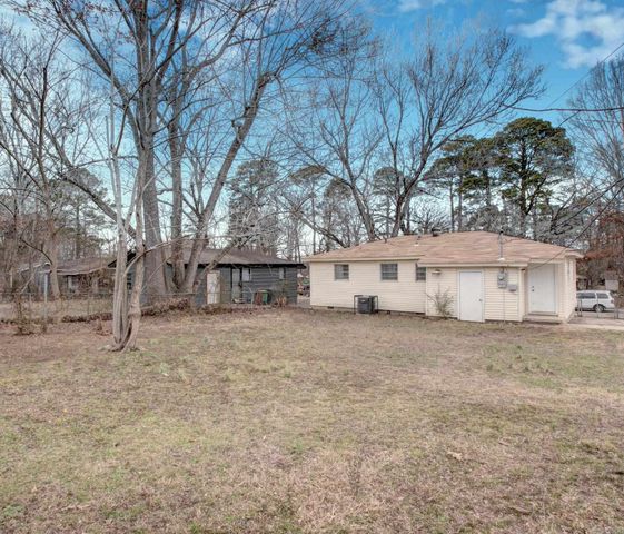 7307 Knollwood Road, Little Rock, AR 72209