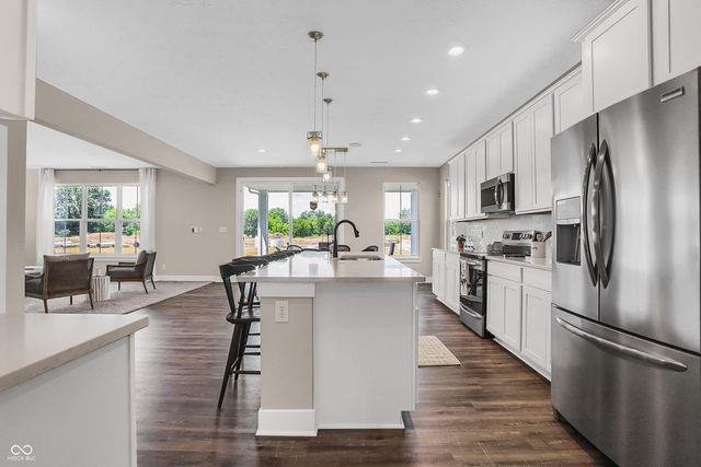 12140 Olivine Avenue, Cumberland, IN 46229