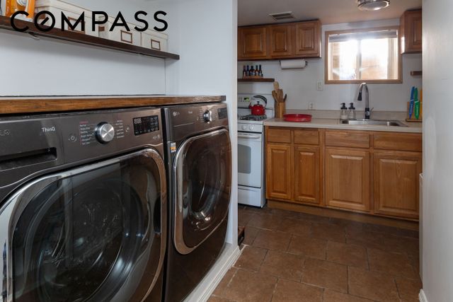 214 Eagle Street, New York City, NY 11222