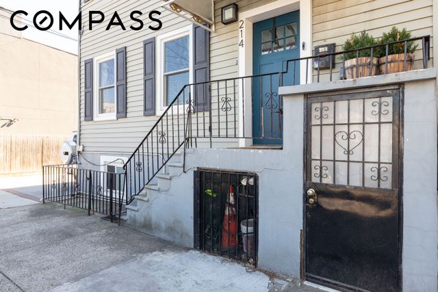 214 Eagle Street, New York City, NY 11222