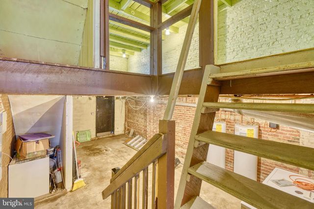 3300 E BALTIMORE ST, Baltimore, MD 21224
