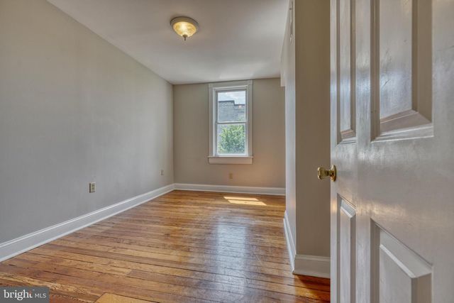 3300 E BALTIMORE ST, Baltimore, MD 21224