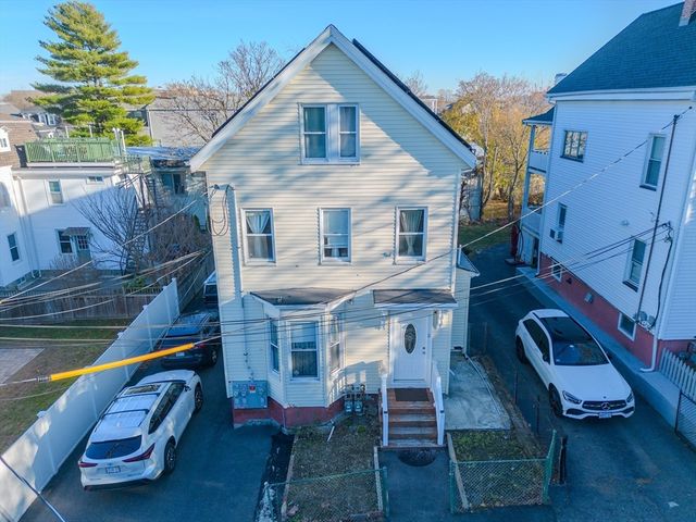2 Hillside Ave, Somerville, MA 02145