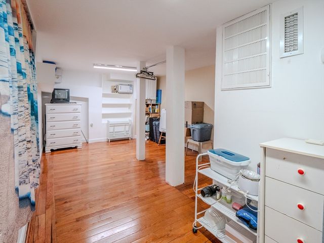 2 Hillside Ave, Somerville, MA 02145