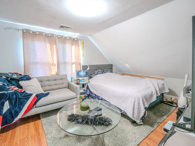 2 Hillside Ave, Somerville, MA 02145
