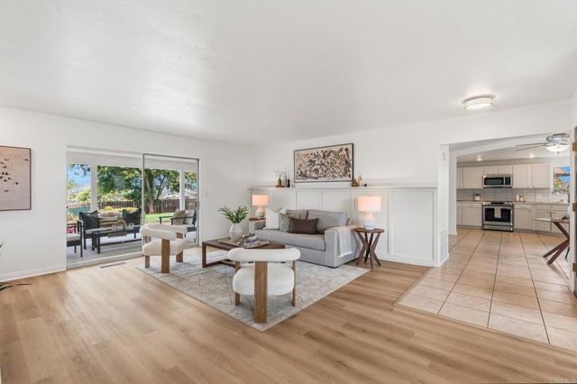 2029 Ginny Lane, Escondido, CA 92025